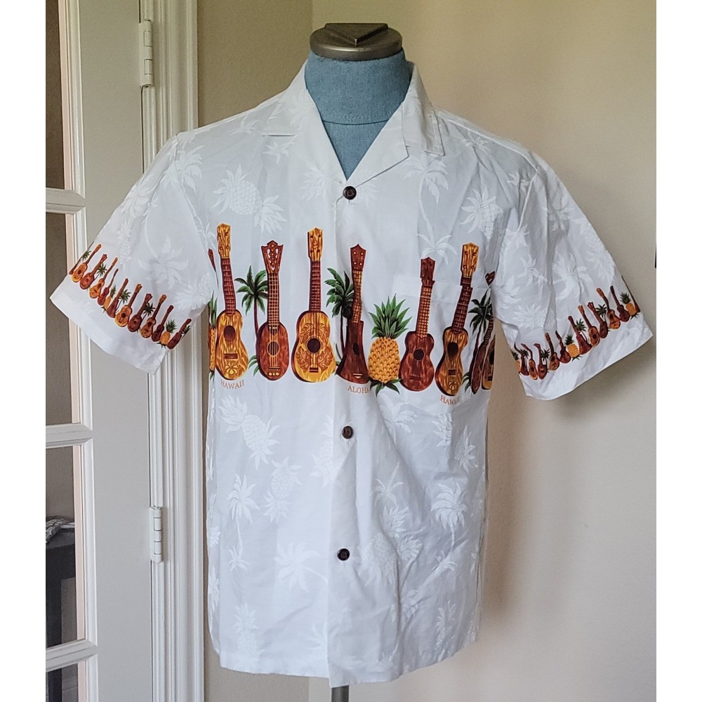 VTG Royal Hawaiian Creations Men's Multicolor Hawaiian Shirt Sz‎ Med Made In USA